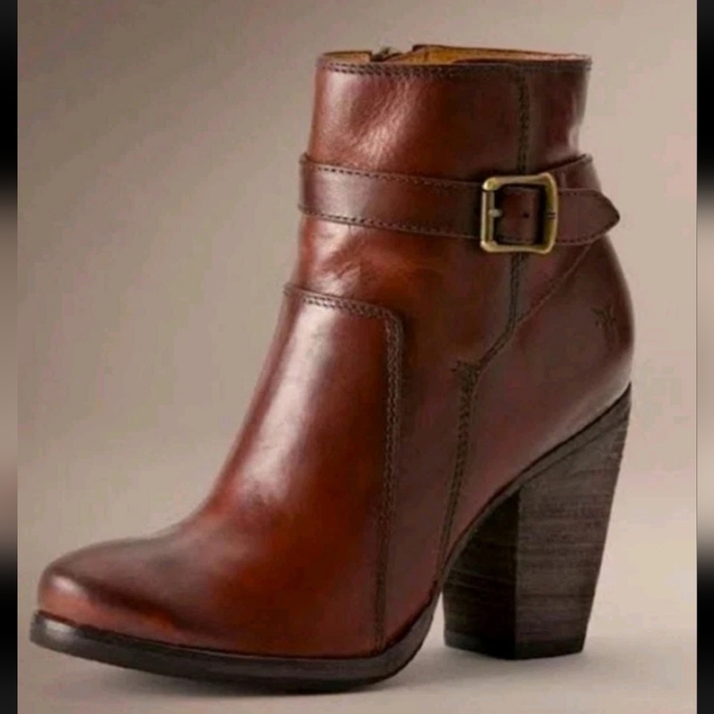 FRYE Patty Riding Boots Booties Brown Red-ish Leather High Block Heels size 6.5